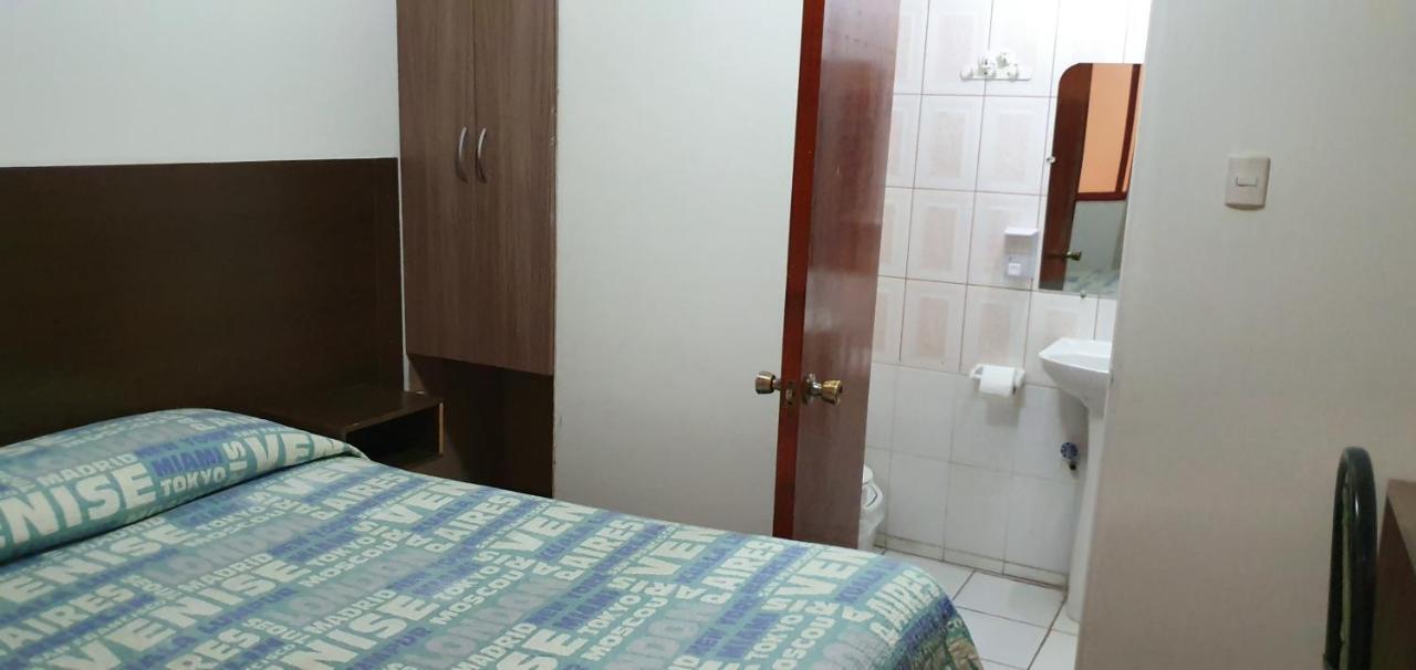 Hostal El Loa Calama Zewnętrze zdjęcie